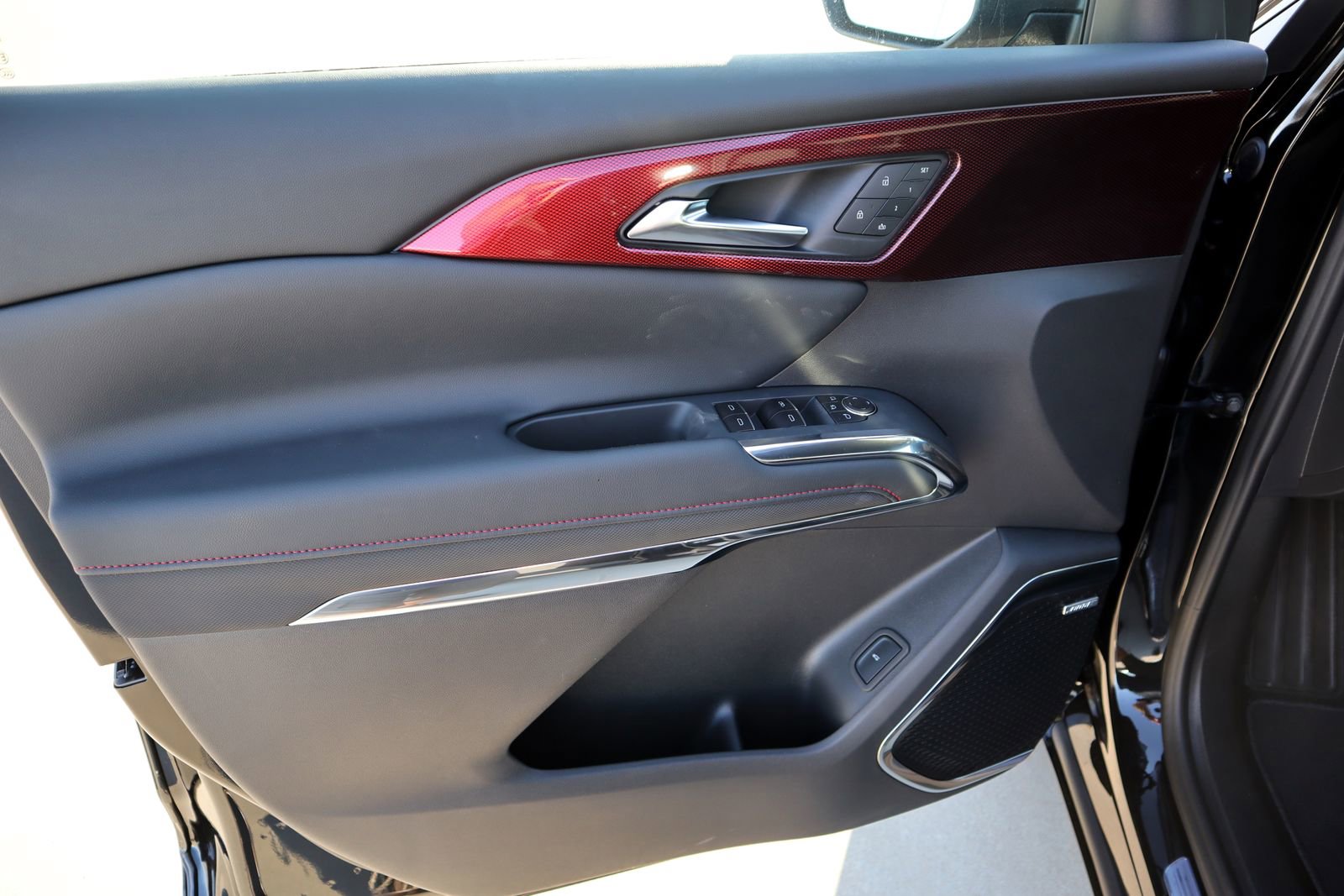 New 2026 Chevrolet Traverse RS image 10