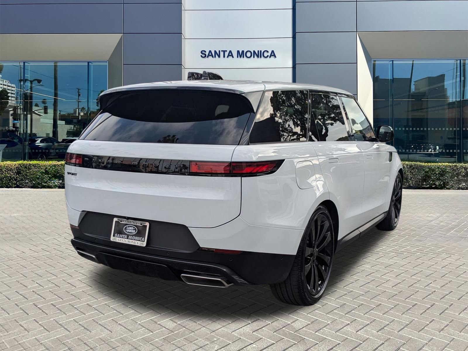 New 2026 Land Rover Range Rover Sport SE AWD/4WD image 5