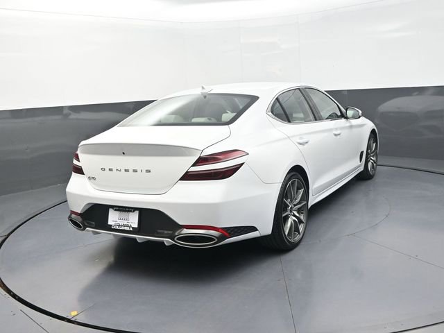 Used 2025 Genesis G70 2.5T RWD image 9
