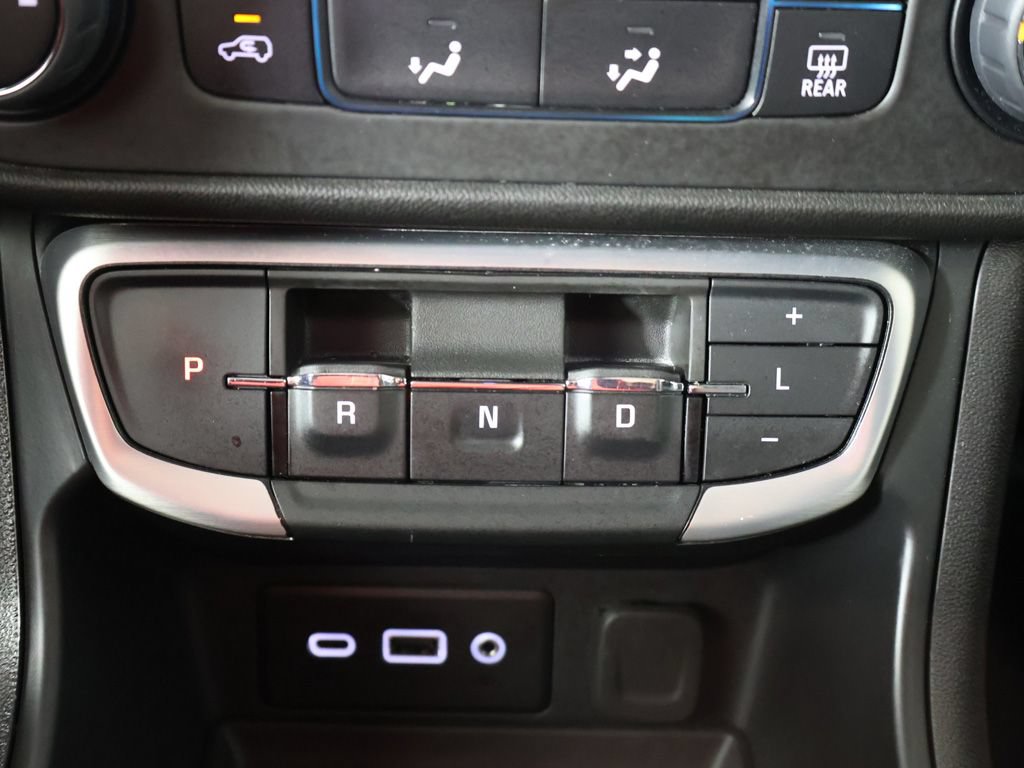 Used 2024 GMC Terrain SLE AWD/4WD image 41