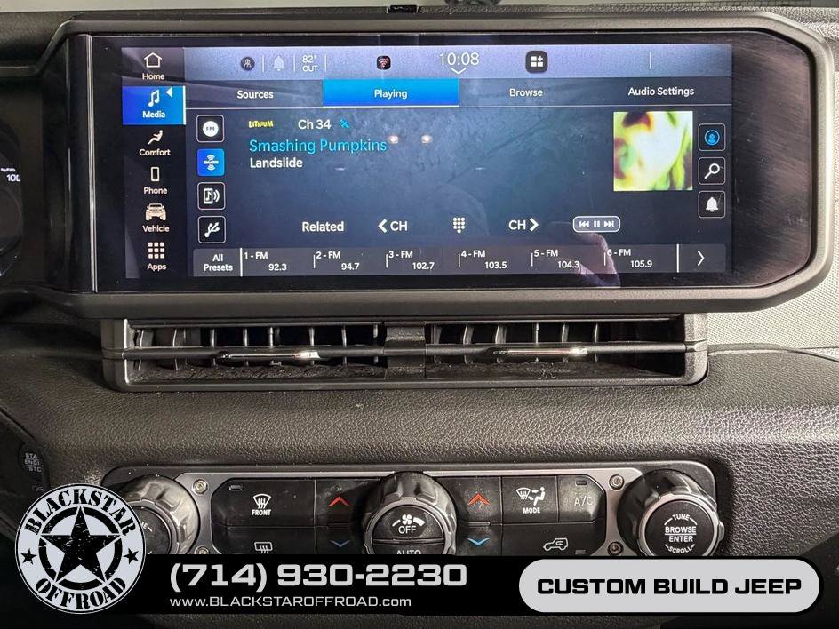 Used 2024 Jeep Wrangler Unlimited AWD/4WD image 18