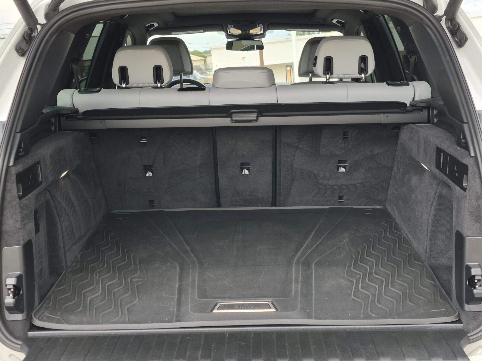 Certified 2026 BMW X5 xDrive40i w/ Climate Comfort Package image 8