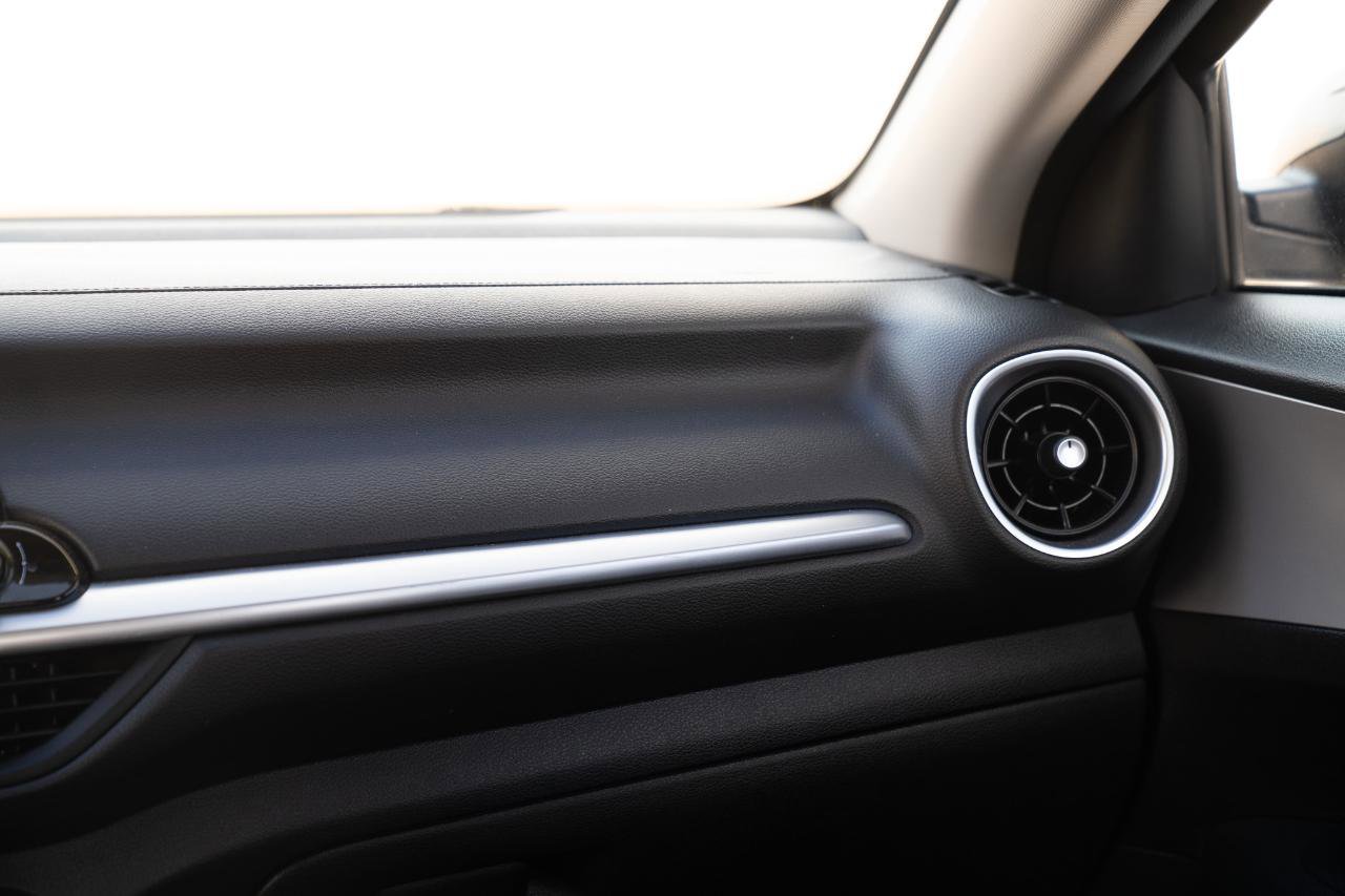 Used 2024 Kia Forte LXS image 26