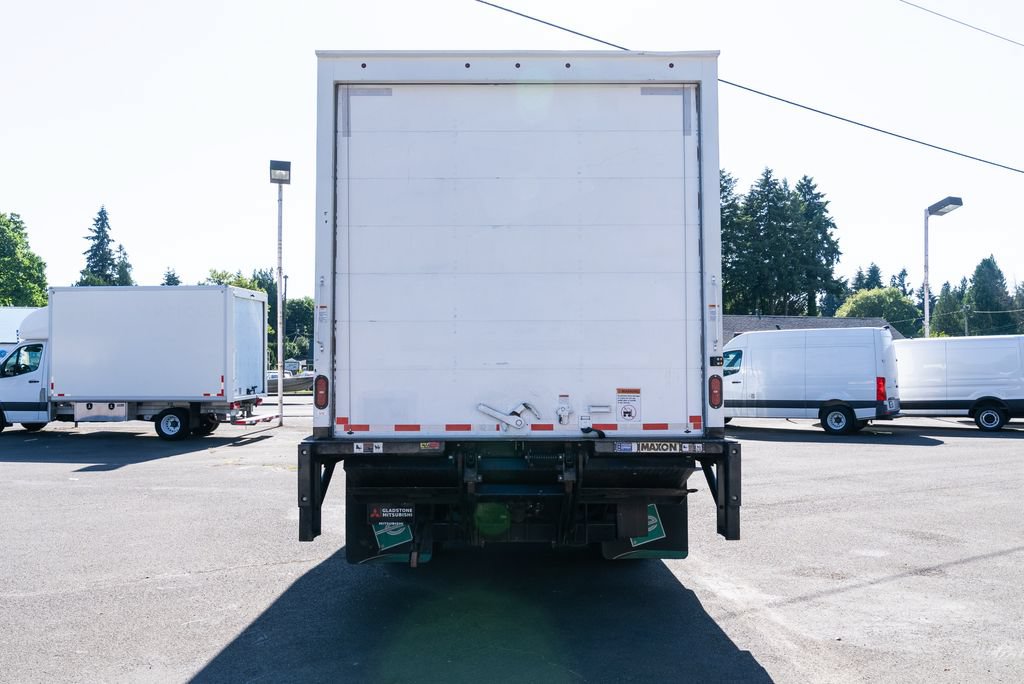 Used 2023 Isuzu NPR RWD image 6
