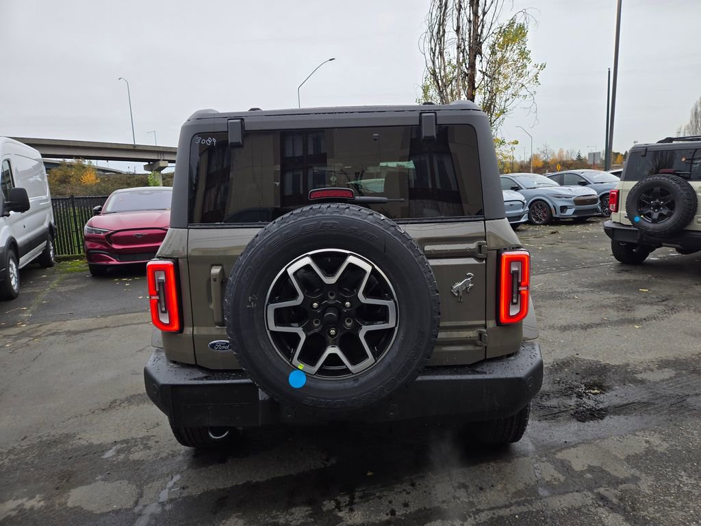 New 2025 Ford Bronco Outer Banks image 6