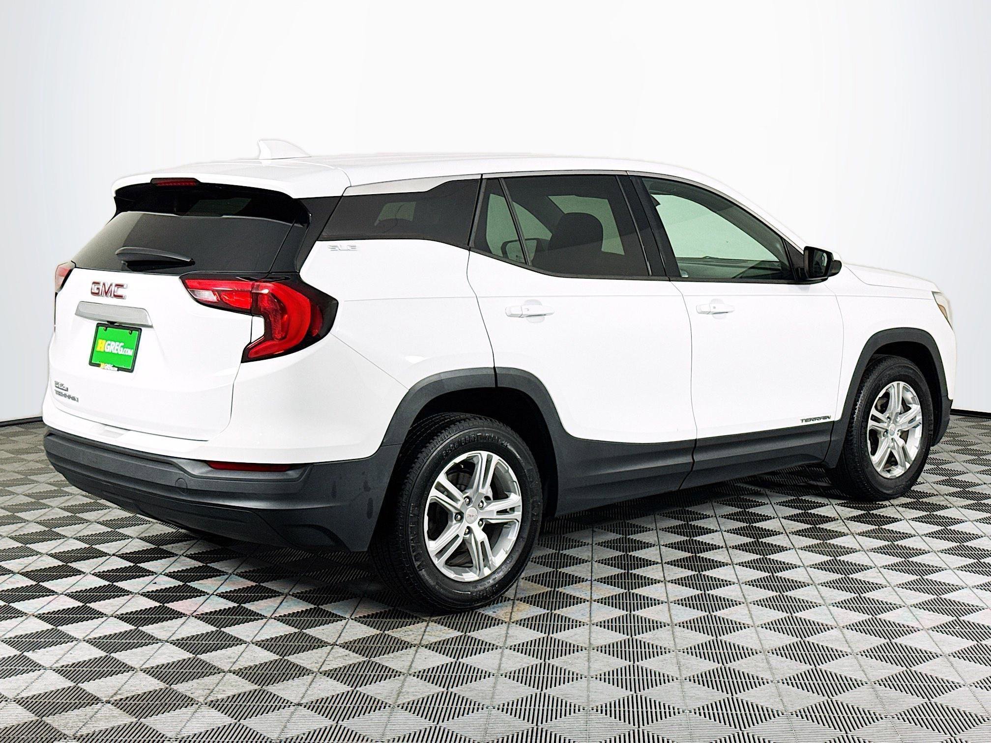 Used 2019 GMC Terrain SLE image 10