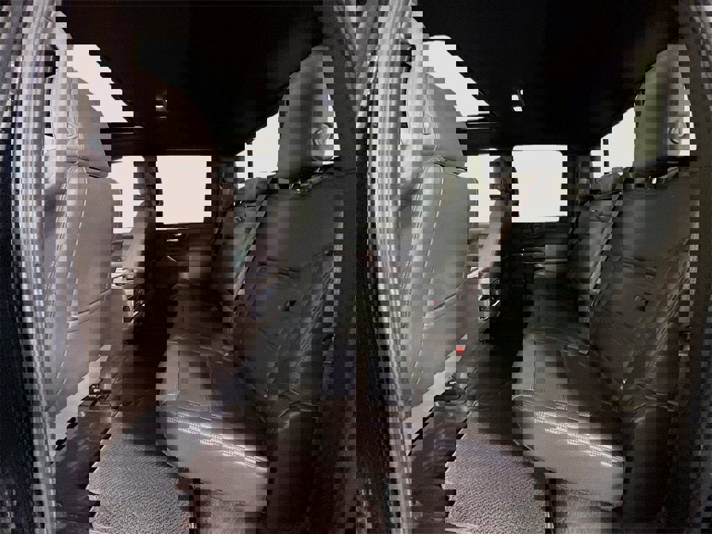 Used 2020 GMC Sierra 3500 Denali w/ Denali Ultimate Package image 19