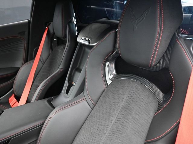 Used 2025 Chevrolet Corvette Z06 w/ Z07 Performance Package RWD image 13