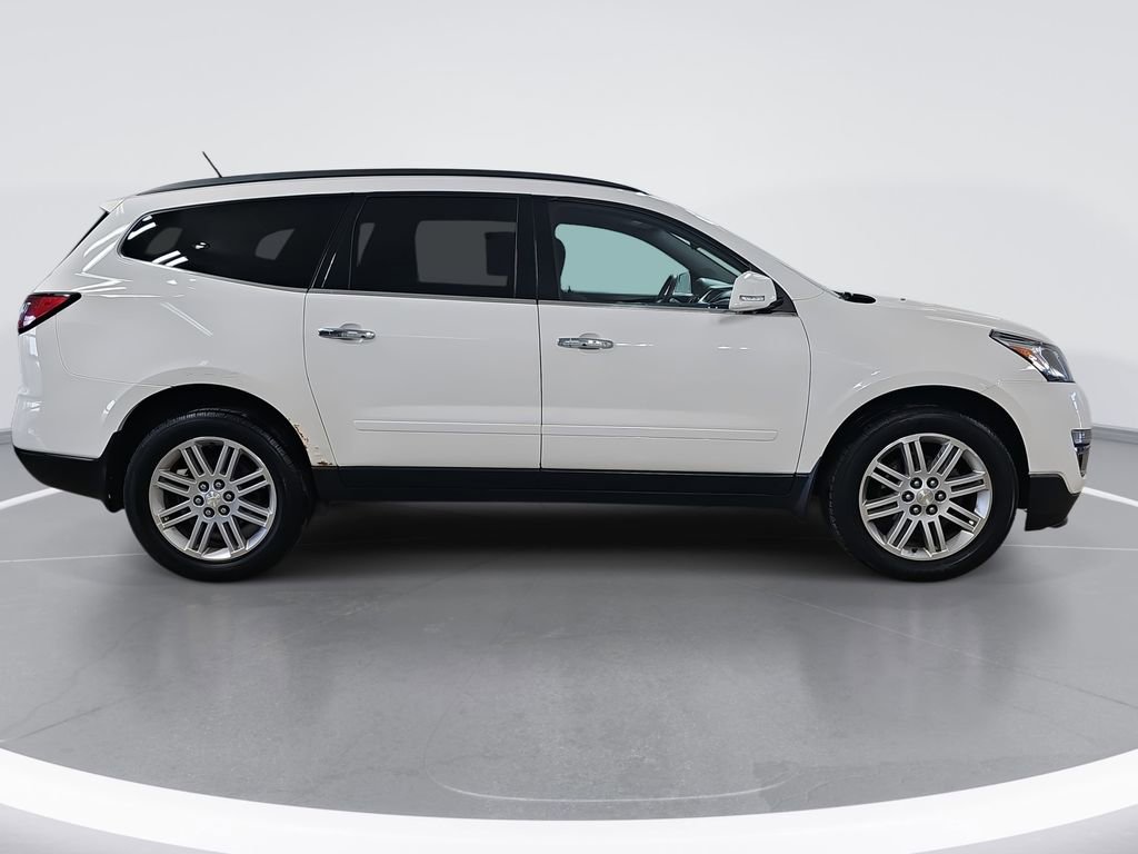 Used 2014 Chevrolet Traverse LT w/ All-Star Edition image 2