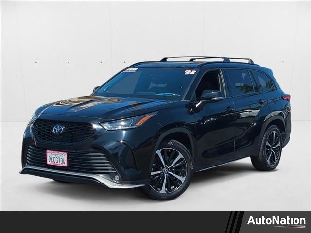 Used 2022 Toyota Highlander XSE