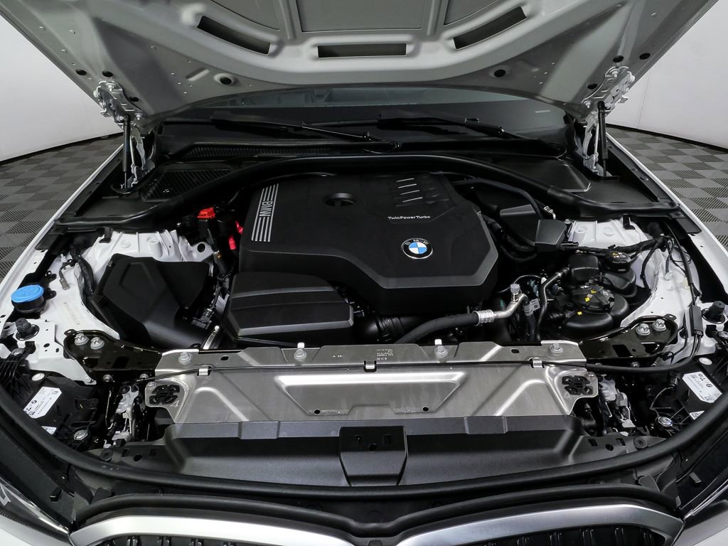 Used 2024 BMW 330i Sedan image 33