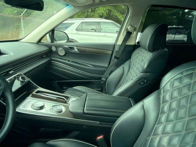 Used 2023 Genesis GV80 3.5T w/ Prestige Package AWD/4WD image 13