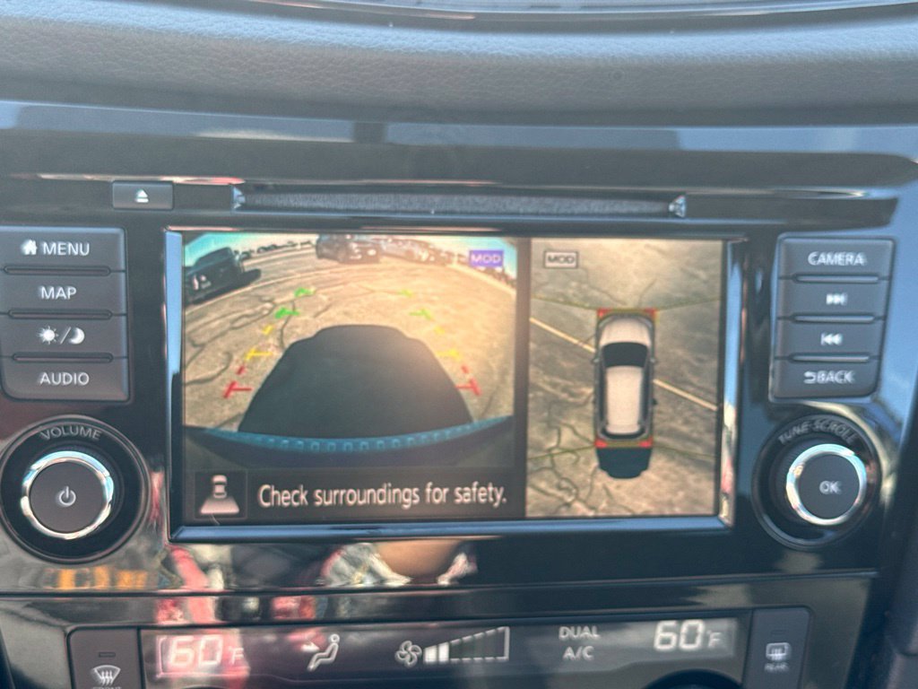 Used 2018 Nissan Rogue SV w/ Premium Package AWD/4WD image 10