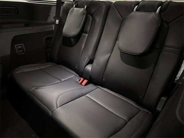 Used 2025 Lincoln Aviator AWD w/ Equipment Group 101A image 18