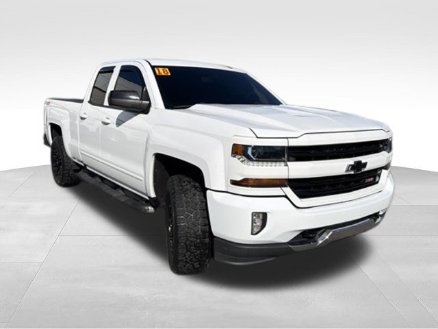 Used 2018 Chevrolet Silverado 1500 LT w/ All Star Edition AWD/4WD image 8