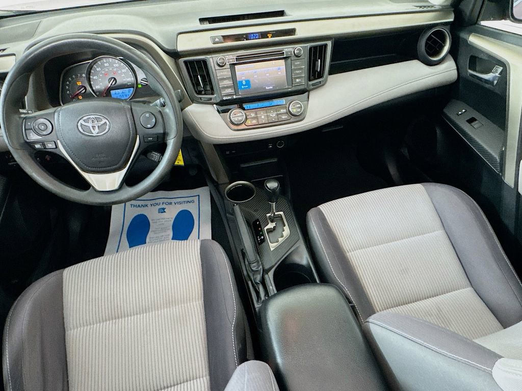 Used 2015 Toyota RAV4 XLE FWD image 26