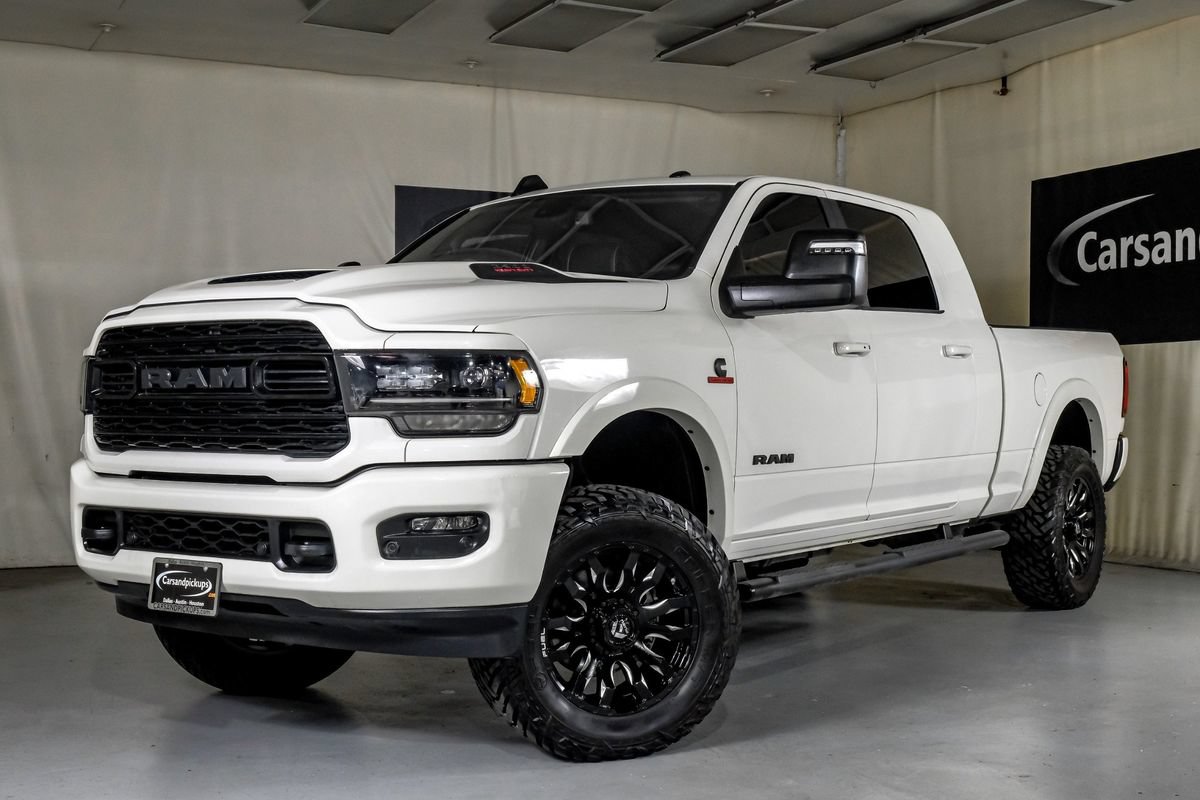 Used 2023 RAM 2500 Limited w/ Night Edition AWD/4WD image 5