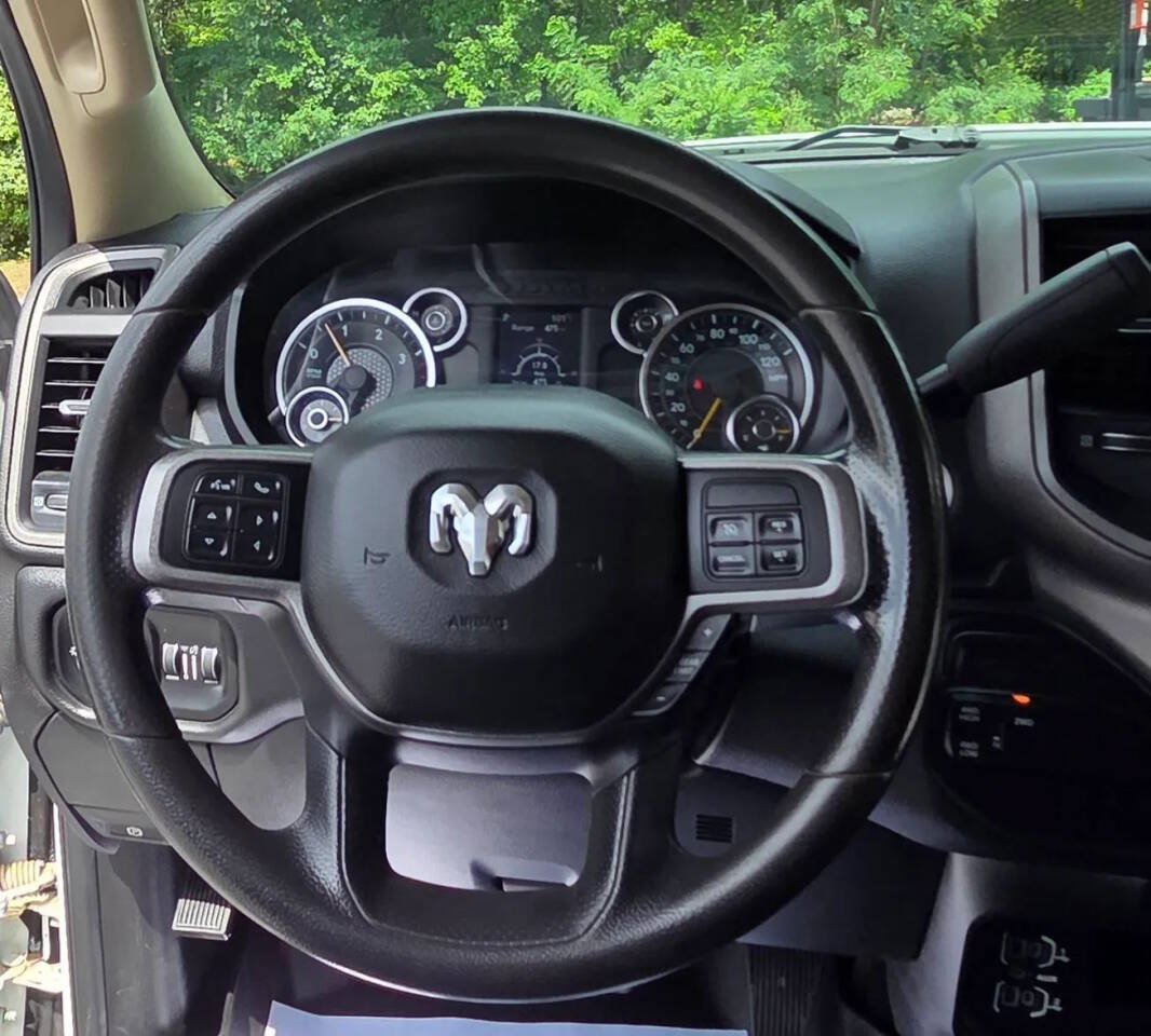 Used 2019 RAM 3500 Tradesman w/ Chrome Appearance Group AWD/4WD image 20