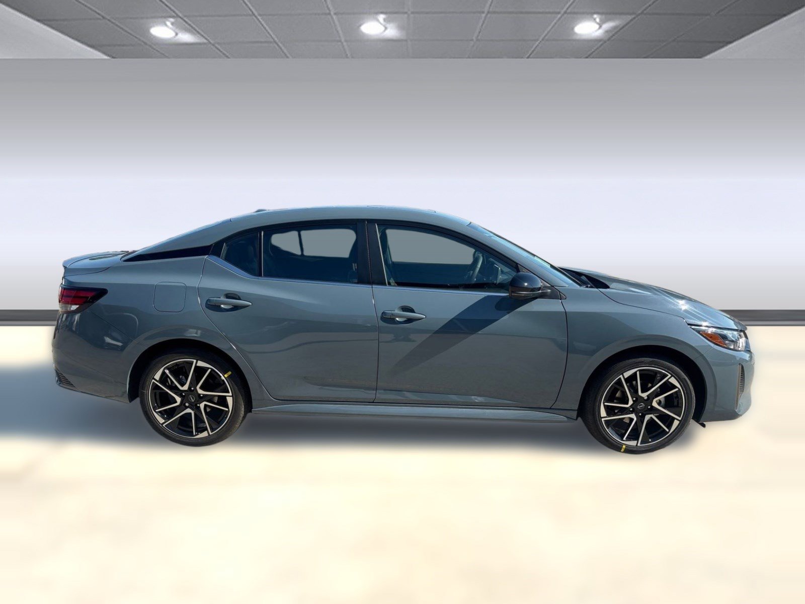 New 2025 Nissan Sentra SR w/ SR Premium Package FWD image 8