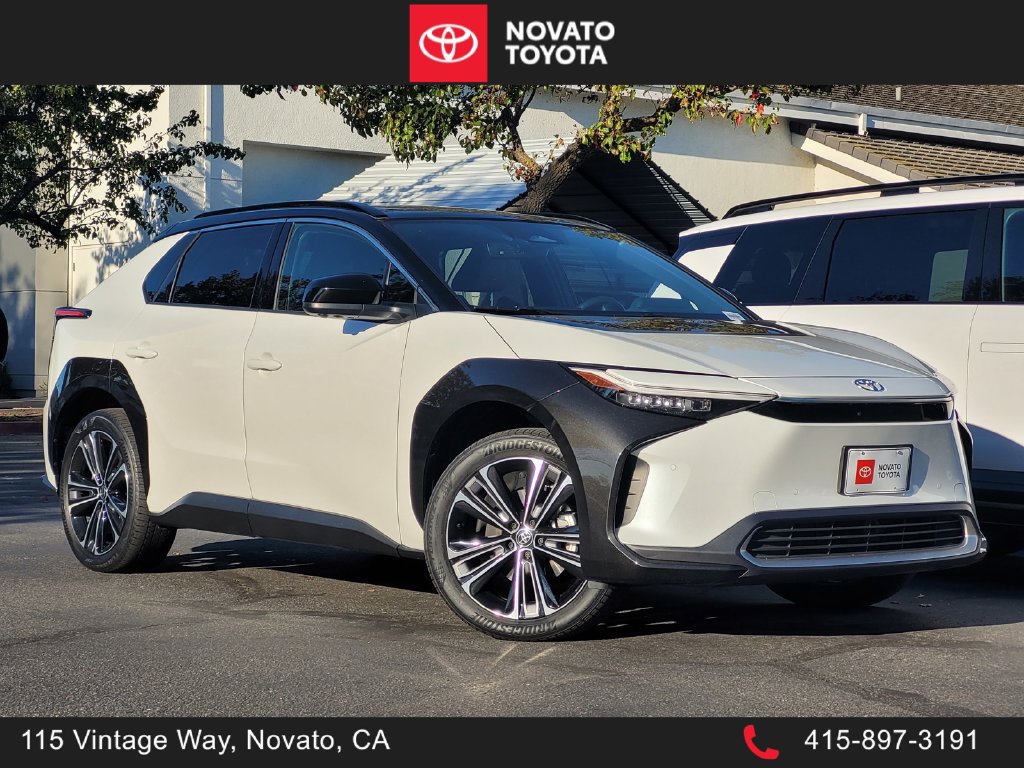 Used 2023 Toyota bZ4X AWD image 1