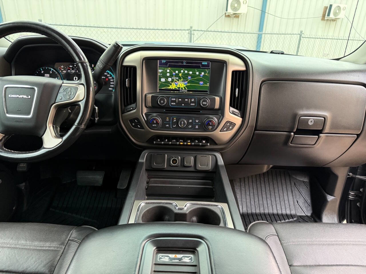 Used 2019 GMC Sierra 2500 Denali w/ Duramax Plus Package AWD/4WD image 29