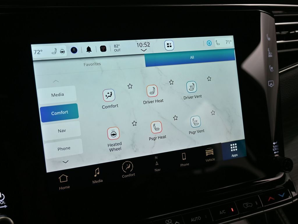 Used 2023 Jeep Wagoneer L Series III w/ Preferred Equipment Group image 21