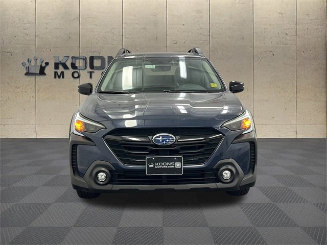 Used 2025 Subaru Outback Onyx Edition image 3