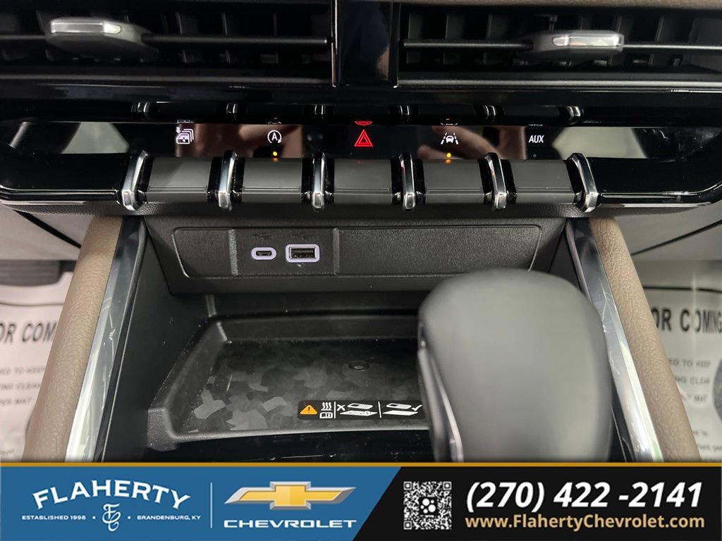 Used 2026 GMC Canyon Denali AWD/4WD image 26