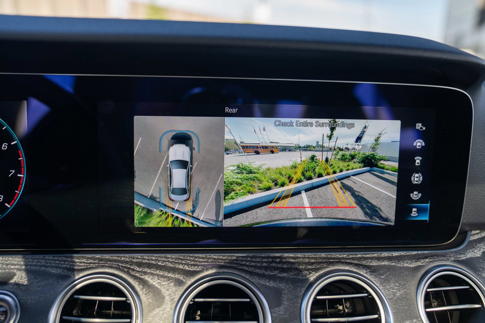 Used 2021 Mercedes-Benz E 450 4MATIC Sedan image 17