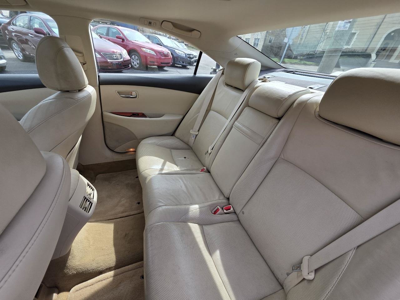 Used 2011 Lexus ES 350 FWD image 12