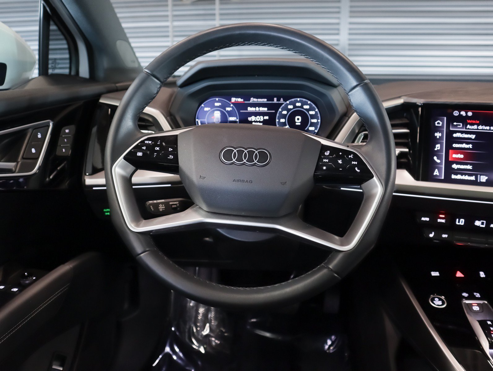 Used 2024 Audi Q4 e-tron Prestige w/ Black Optic Package AWD/4WD image 15
