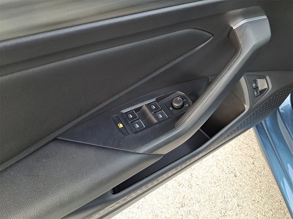 Used 2021 Volkswagen Jetta SEL image 18
