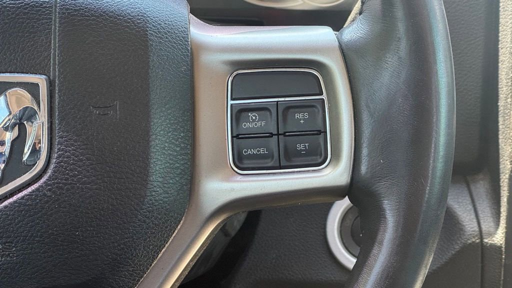Used 2018 RAM 2500 Laramie w/ Convenience Group AWD/4WD image 15