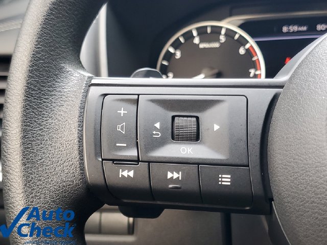 Used 2024 Nissan Rogue SV FWD image 21