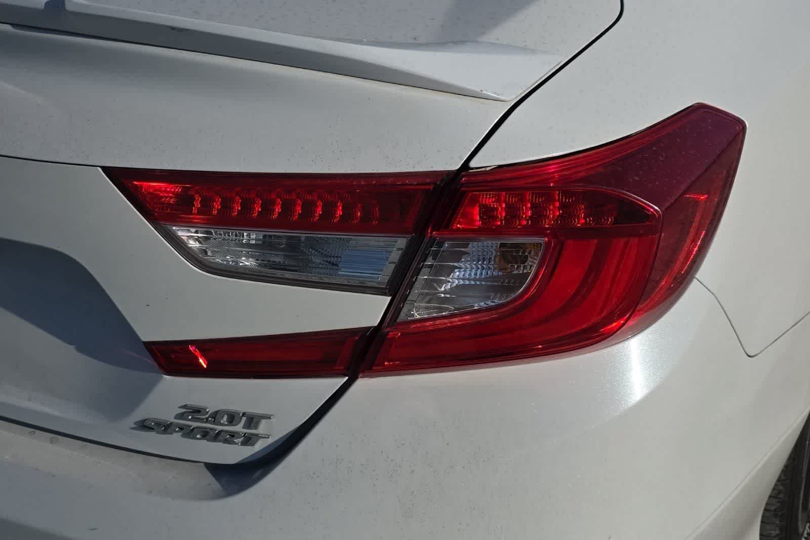 Used 2019 Honda Accord Sport image 13