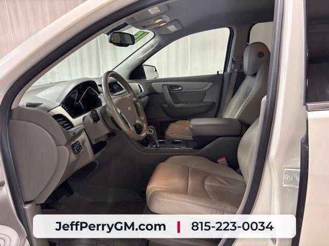 Used 2015 Chevrolet Traverse LT FWD image 9