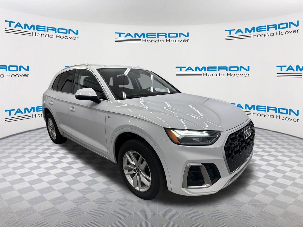 Used 2023 Audi Q5 2.0T Premium w/ Convenience Package AWD/4WD image 7