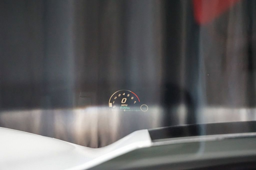 Used 2015 Chevrolet Corvette Z06 w/ Z07 Performance Package image 32