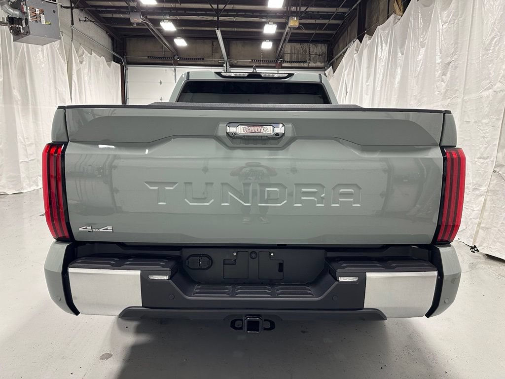 Used 2025 Toyota Tundra Limited AWD/4WD image 6