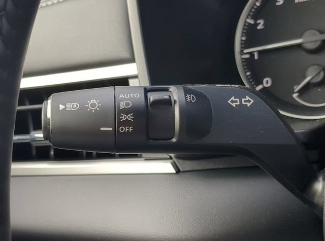 New 2026 Mitsubishi Outlander AWD image 32