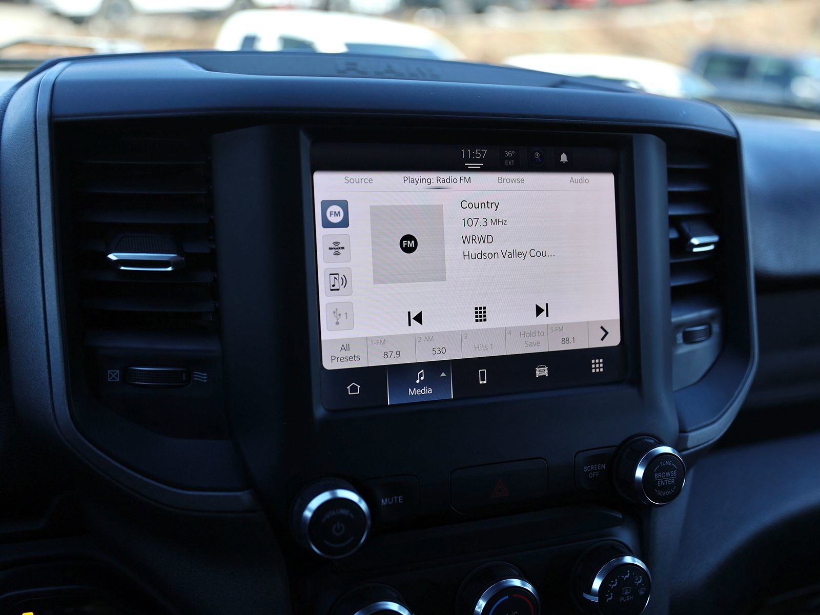 Used 2024 RAM 2500 Tradesman w/ Chrome Appearance Group image 24