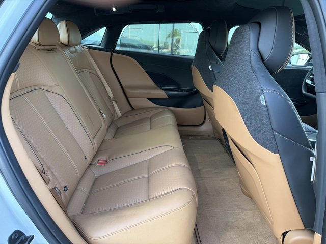 Used 2022 Lucid Air Grand Touring image 22