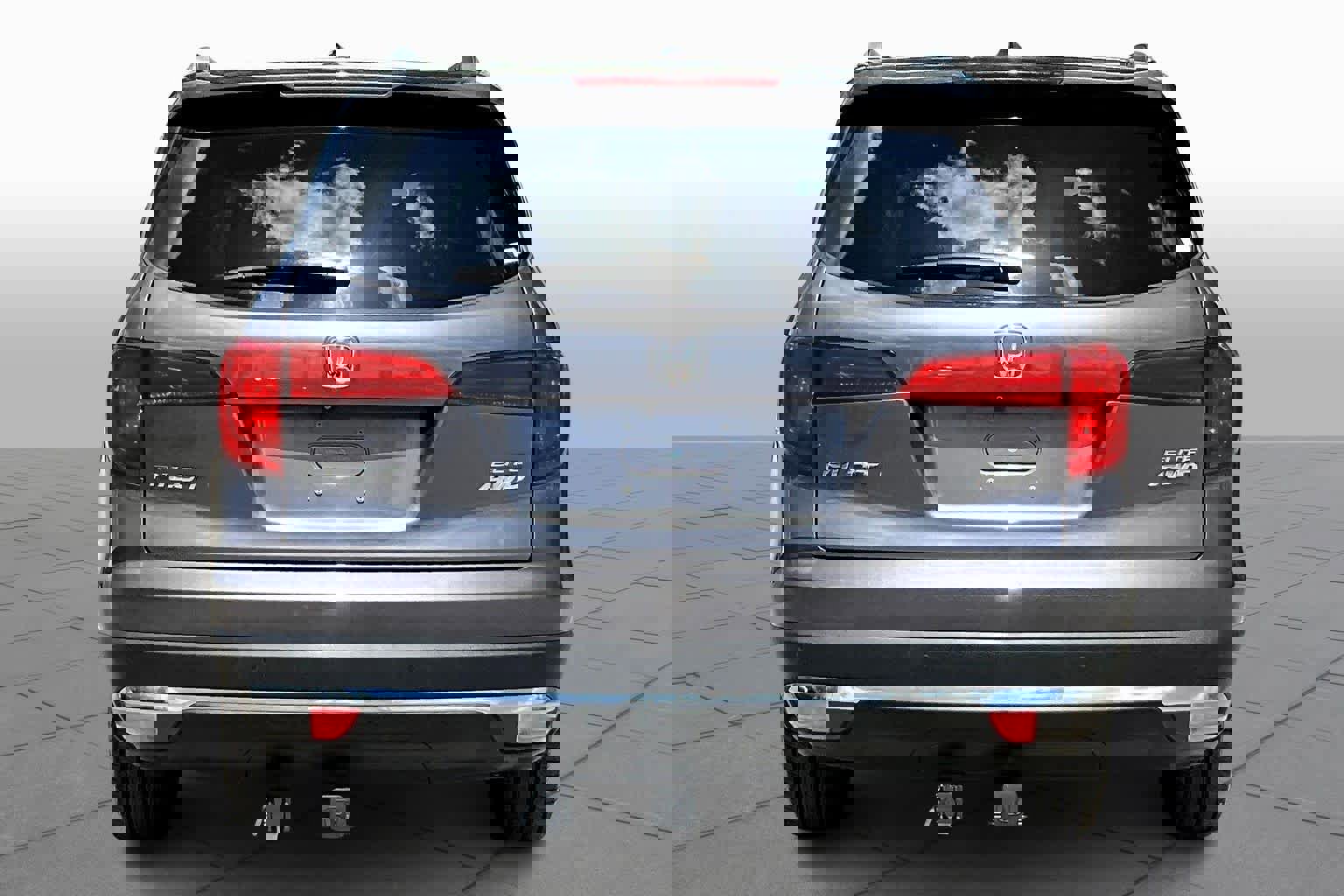 Used 2018 Honda Pilot Elite image 5