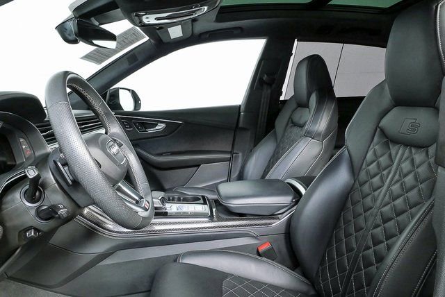Used 2023 Audi SQ8 Prestige w/ Prestige Package image 5