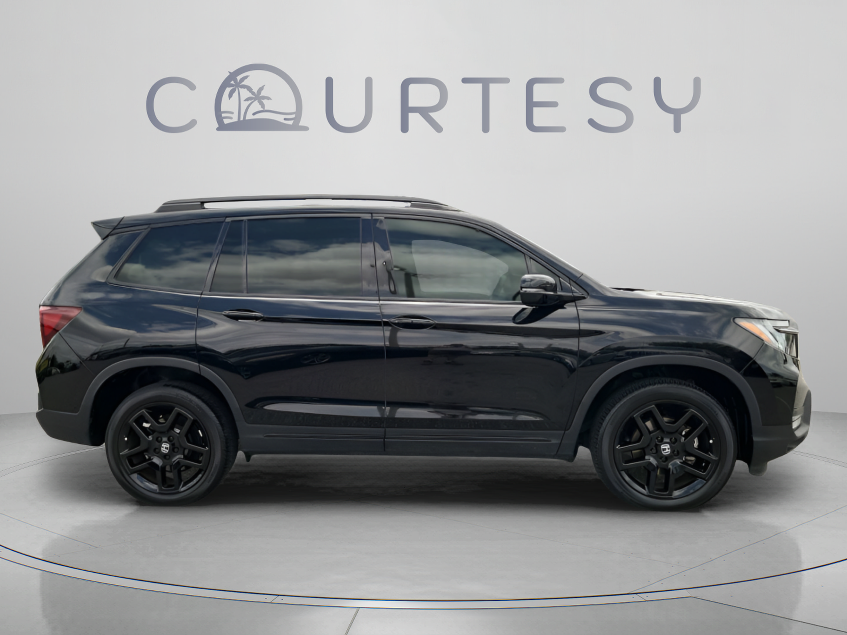 Used 2024 Honda Passport Black Edition image 8