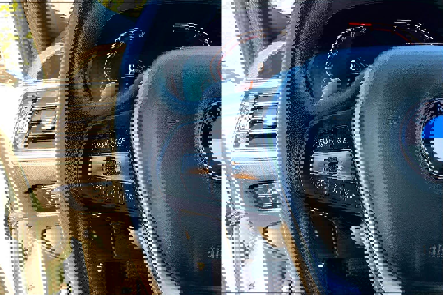 Used 2021 BMW 330i Sedan w/ Driving Assistance Package image 22