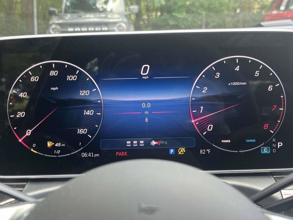 New 2026 Mercedes-Benz C 300 4MATIC Sedan image 3