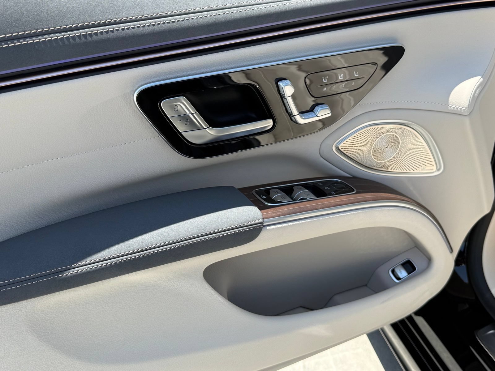 New 2026 Mercedes-Benz EQS 450+ 4MATIC Sedan image 16