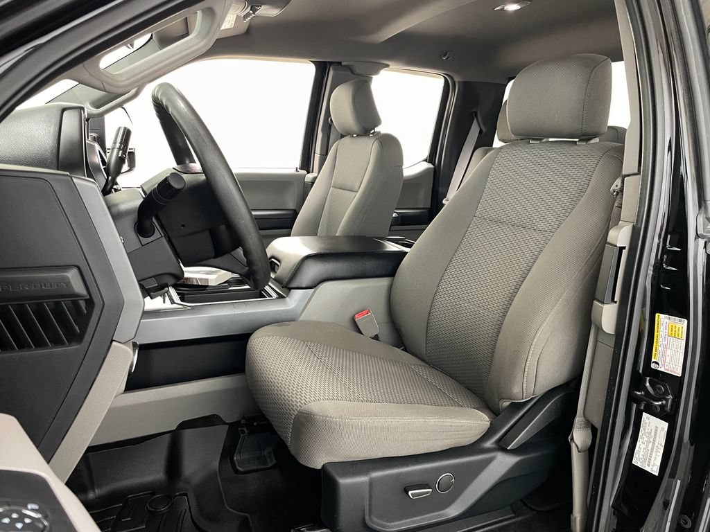 Used 2018 Ford F250 XLT w/ XLT Value Package AWD/4WD image 21