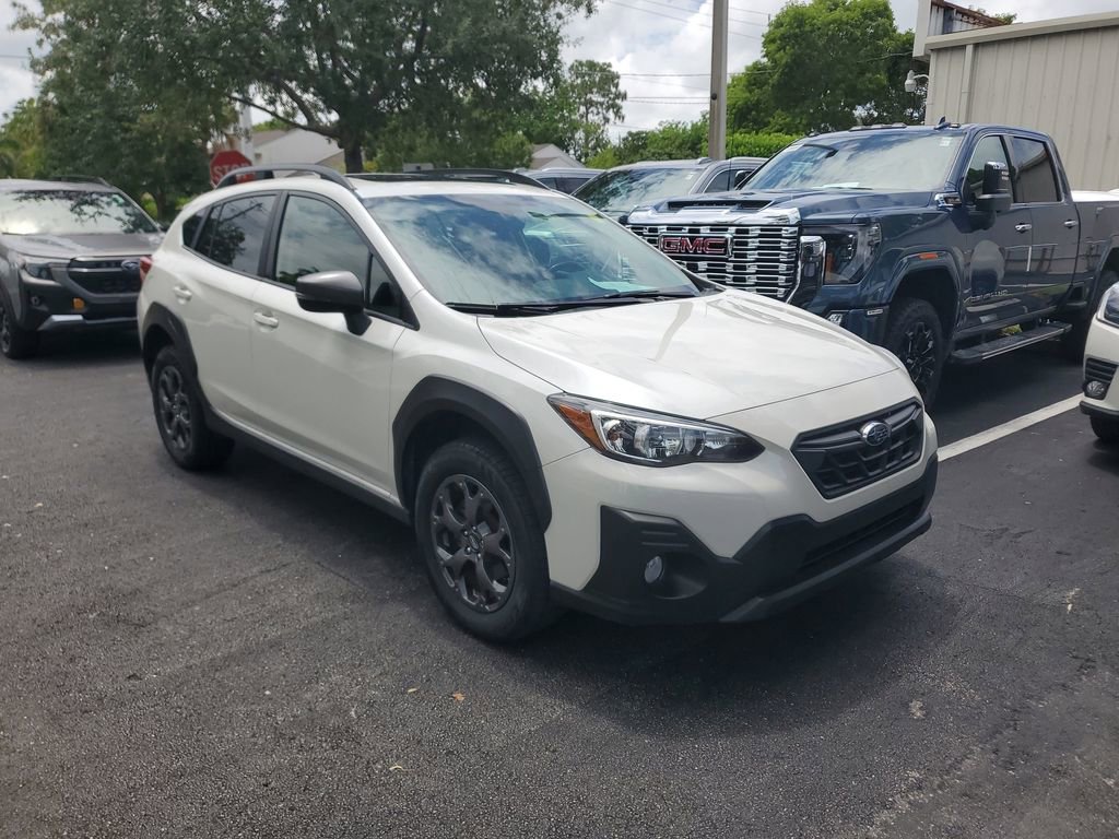 Used 2023 Subaru Crosstrek 2.5i Sport AWD/4WD image 3